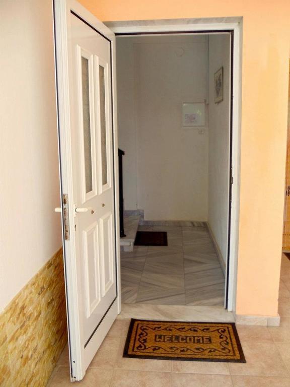 Socrates Apartments โอลิมเปียกี อักติ ภายนอก รูปภาพ