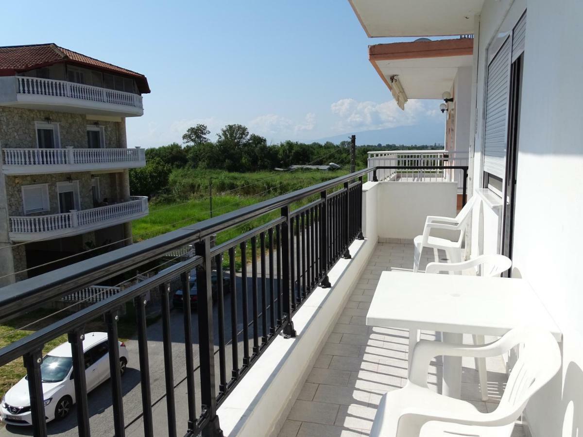 Socrates Apartments โอลิมเปียกี อักติ ภายนอก รูปภาพ