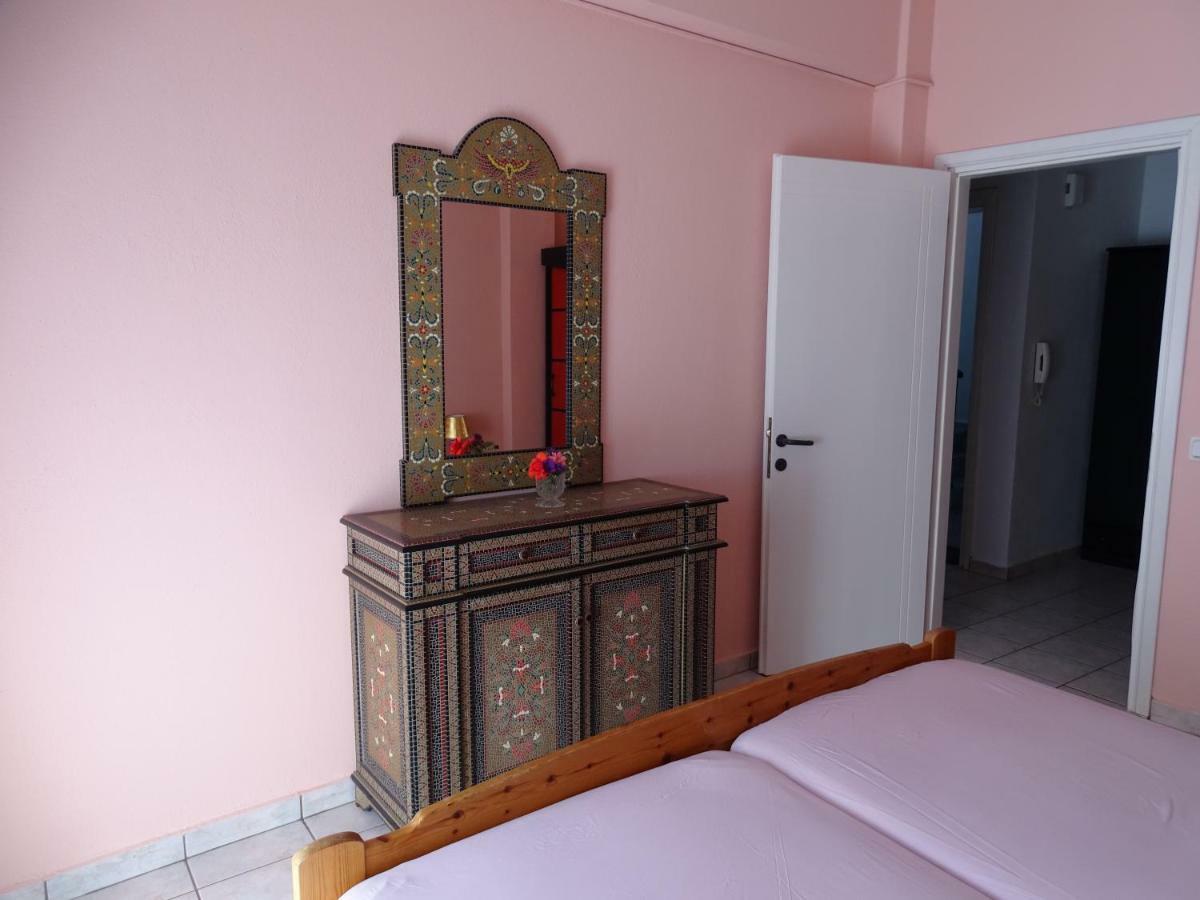 Socrates Apartments โอลิมเปียกี อักติ ภายนอก รูปภาพ