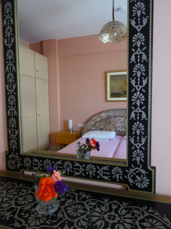 Socrates Apartments โอลิมเปียกี อักติ ภายนอก รูปภาพ